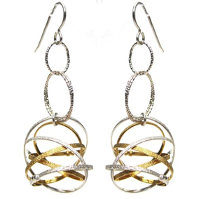 Mobius Mixed Triple Ring Earring
22K gold vermeil, sterling
ERDR34-G-S Mobius Mixed Triple Ring Earring
22K gold vermeil, sterling
ERDR34-G-S